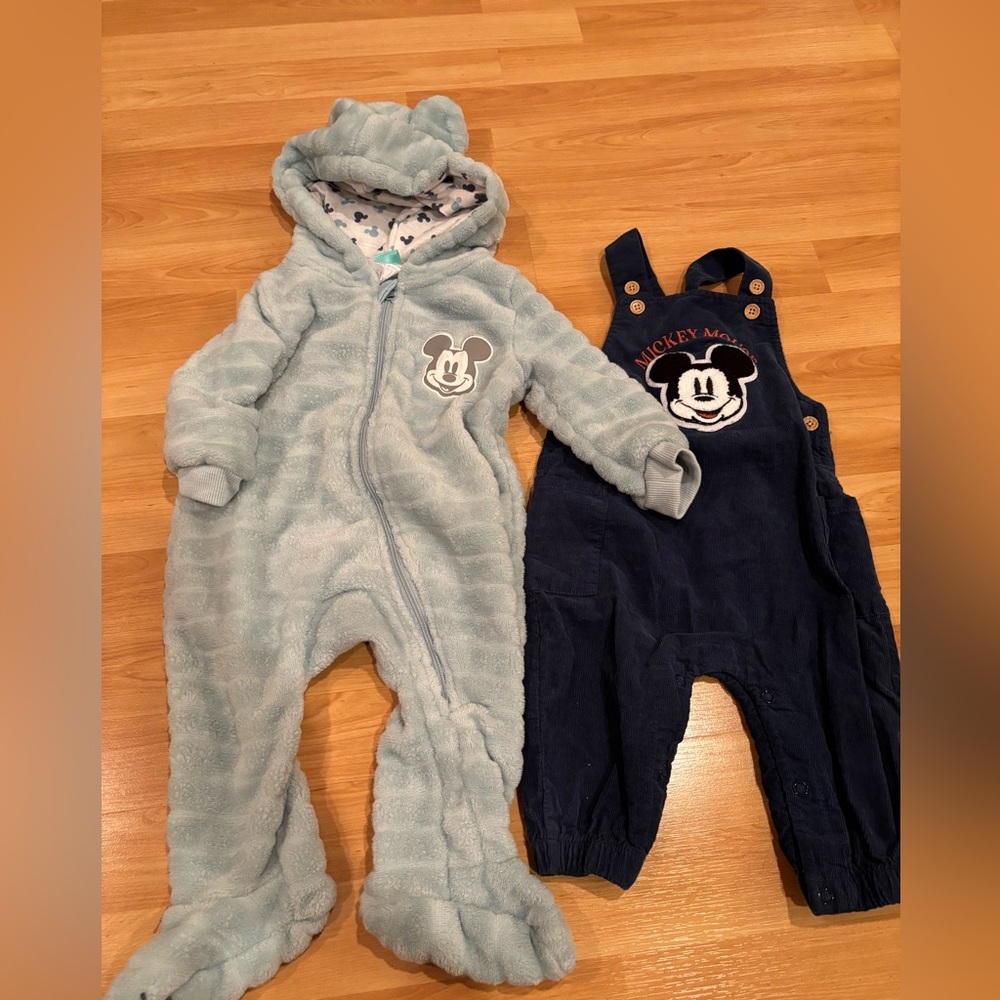 5/$25 Disney Baby Blue and Navy‎ One Piece Set